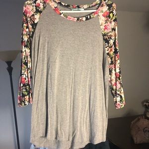 Floral Outline Top
